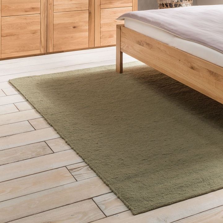 Tapis en laine vierge de mouton en coloris gris clair Tapis en laine vierge de mouton en coloris gris clair