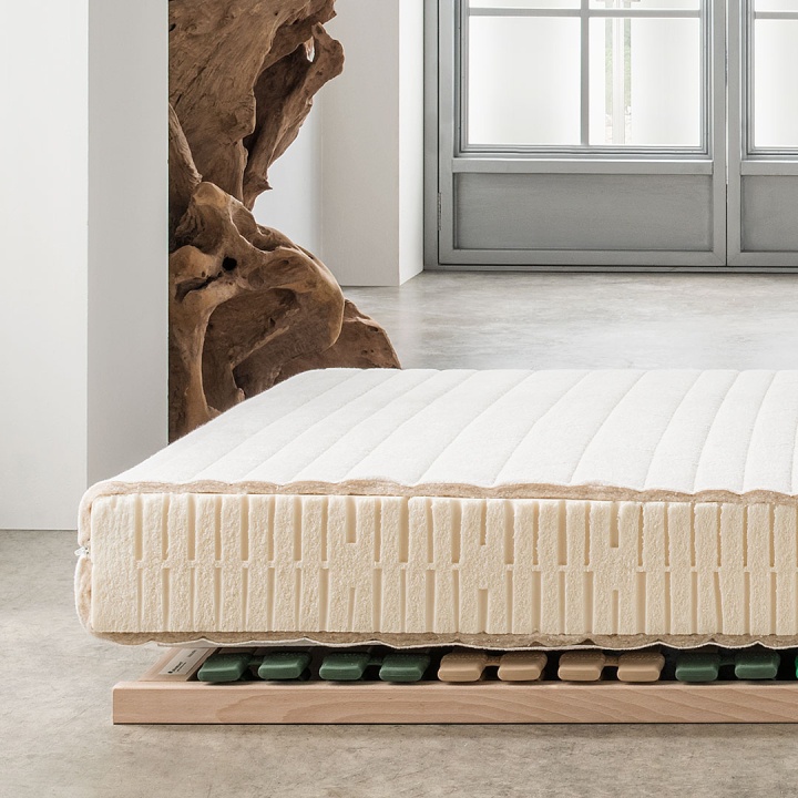 Matelas pour adolescent en latex naturel « Sana-Optima » Matelas pour adolescent en latex naturel « Sana-Optima »