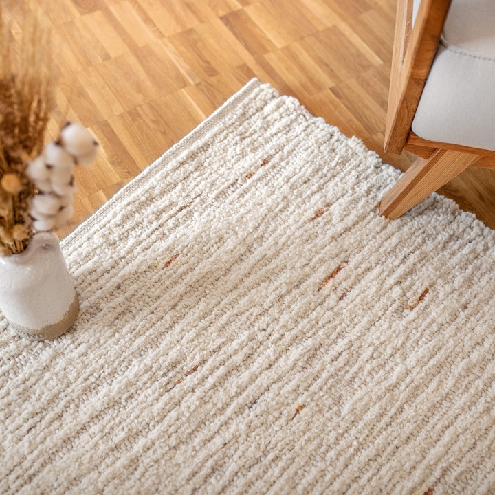 Structure pelucheuse - chaque tapis est une pièce unique Structure pelucheuse - chaque tapis est une pièce unique