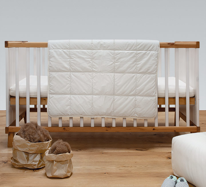 Couette pour bébé en duvet de chameau « Cammello » Couette pour bébé en duvet de chameau « Cammello »