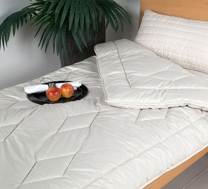Couette double en duvet de yack « Bovina » Couette double en duvet de yack « Bovina »