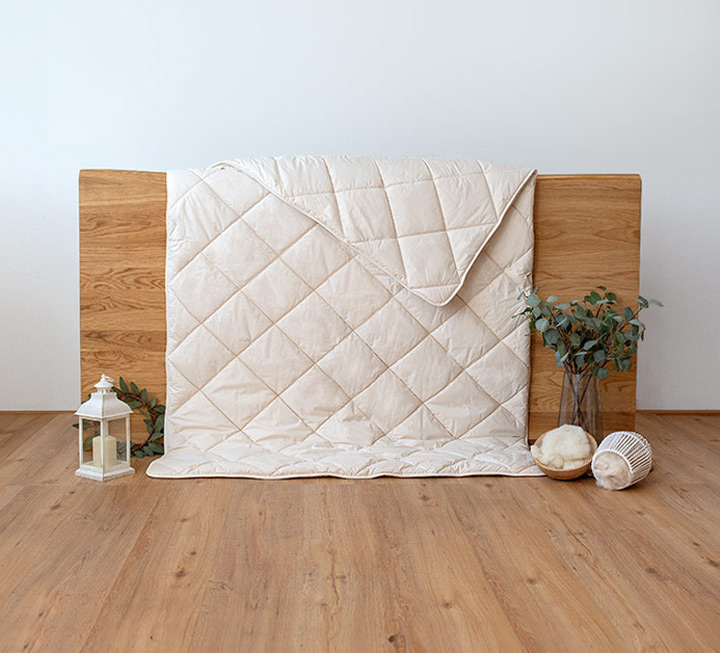 Couette double en kapok et laine vierge « Java » Couette double en kapok et laine vierge « Java »