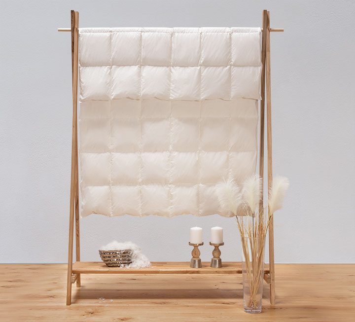 Couette ultra-légère en duvet « Ansara-Superior » Couette ultra-légère en duvet « Ansara-Superior »