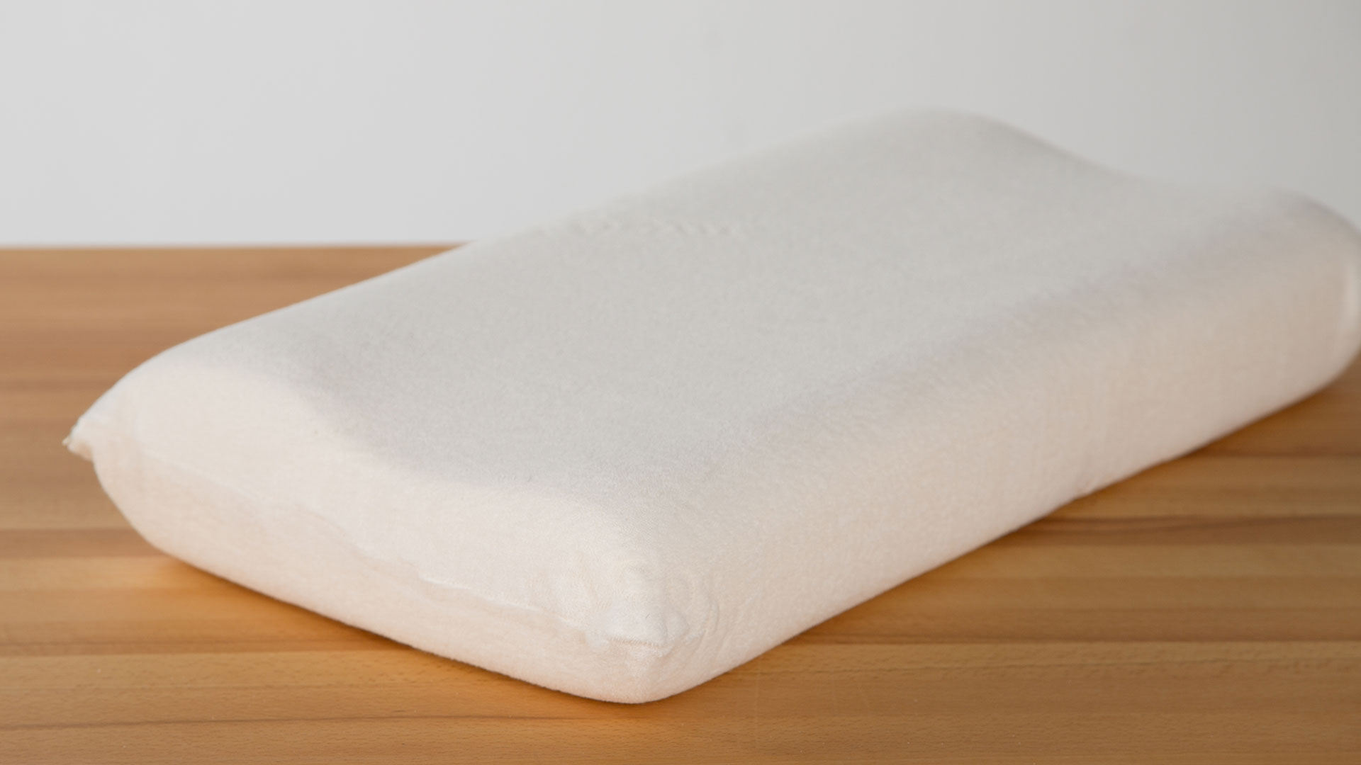 Oreiller ergonomique en mousse viscoélastique « Ortho-Plus ...