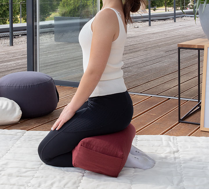 Pour le confort de vos postures assises de yoga Pour le confort de vos postures assises de yoga